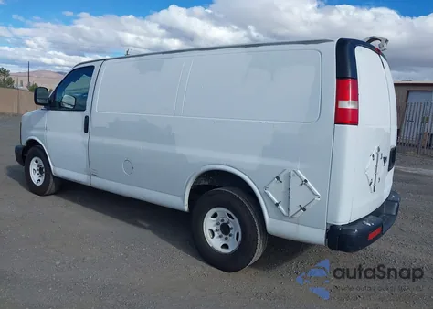 2012 GMC Savana 2500 Work Van z USA, uszkodzony, nr VIN 1GTW7FCA5C1141822